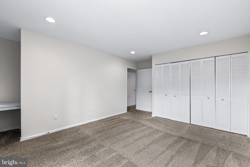 Image 26 of property listing at 11 TANNER CT #G, Baltimore, MD 21208