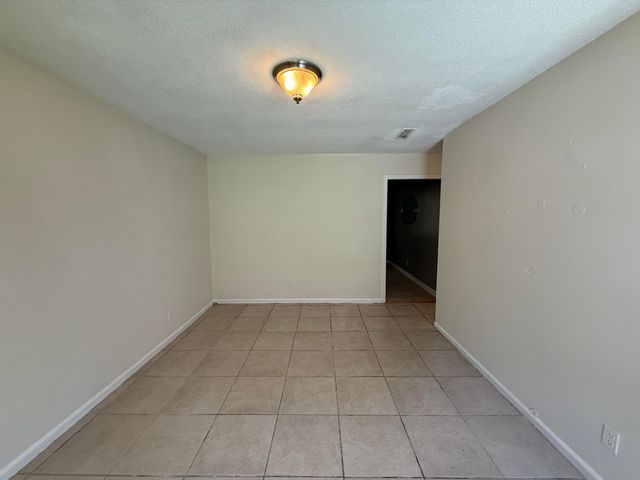 9 Pratt Street, Charleston, SC 29407