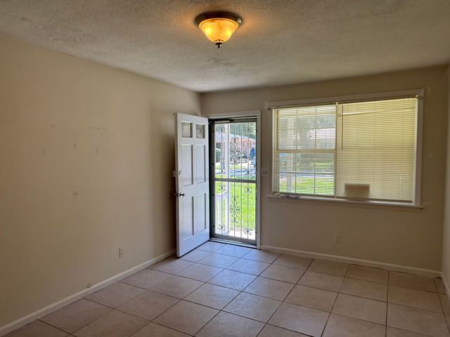 9 Pratt Street, Charleston, SC 29407