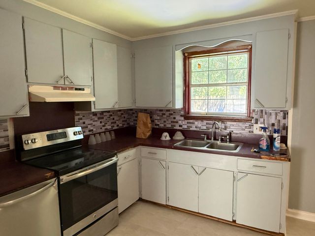 9 Pratt Street, Charleston, SC 29407