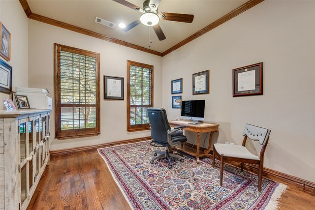 2111 N Hill Drive, Irving, TX 75038