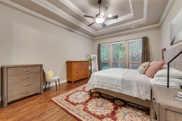 2111 N Hill Drive, Irving, TX 75038