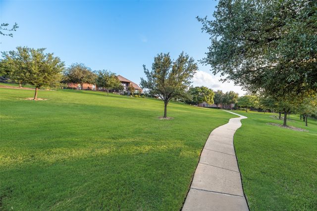 2111 N Hill Drive, Irving, TX 75038