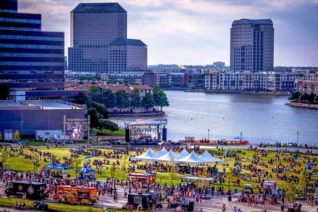 2111 N Hill Drive, Irving, TX 75038