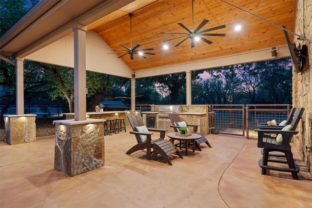 200 Little River RD, Liberty Hill, TX 78642