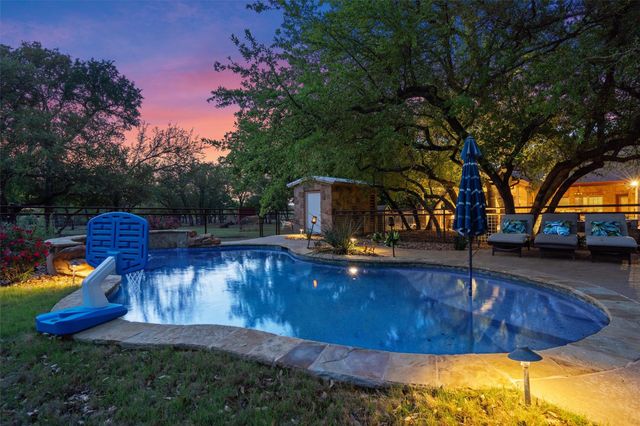 200 Little River RD, Liberty Hill, TX 78642