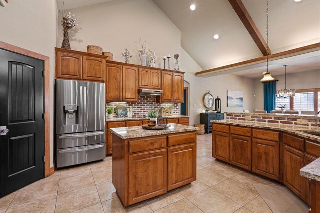 200 Little River RD, Liberty Hill, TX 78642