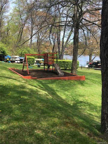 1217 California Road A-23, Eastchester, NY 10709