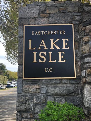 1217 California Road A-23, Eastchester, NY 10709
