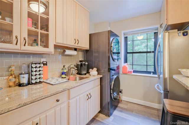 1217 California Road A-23, Eastchester, NY 10709
