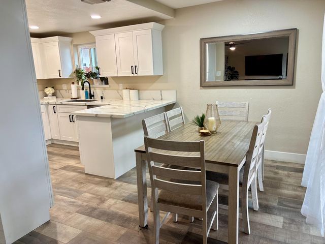 212 Jubilee Way, Rio Linda, CA 95673