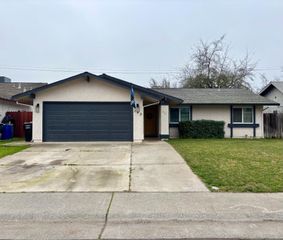 212 Jubilee Way, Rio Linda, CA 95673