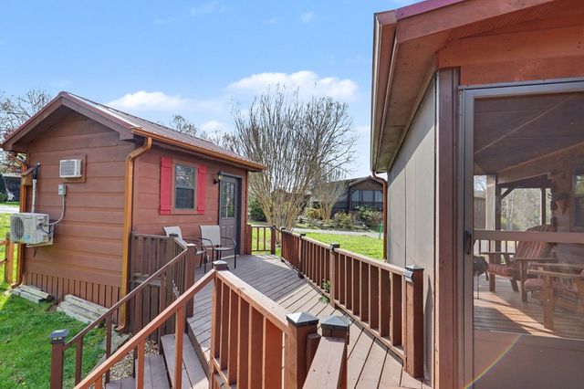 52 Frontier Way, Blairsville, GA 30512