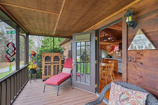 52 Frontier Way, Blairsville, GA 30512