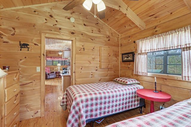 52 Frontier Way, Blairsville, GA 30512