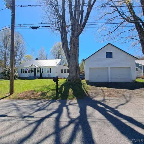 4 Durr Avenue, Camden, NY 13316