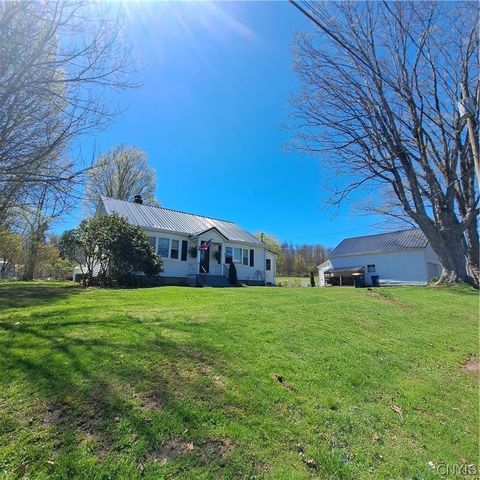 4 Durr Avenue, Camden, NY 13316