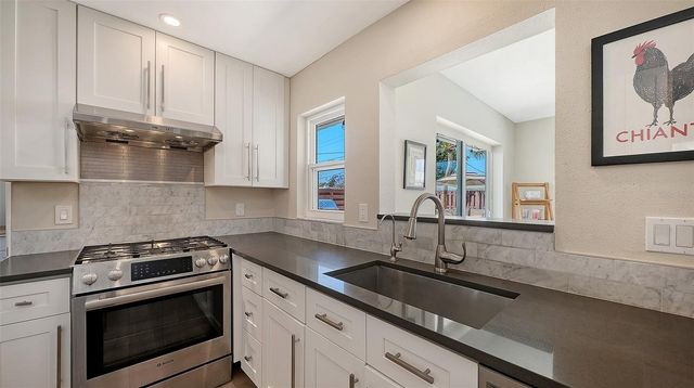 6802 ROXBURY DRIVE, Sarasota, FL 34231