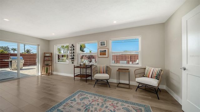 6802 ROXBURY DRIVE, Sarasota, FL 34231