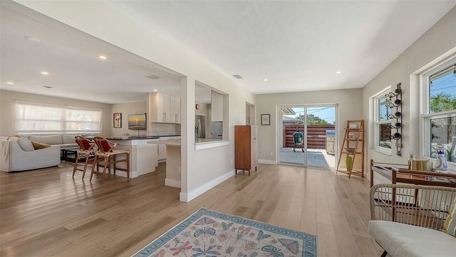 6802 ROXBURY DRIVE, Sarasota, FL 34231