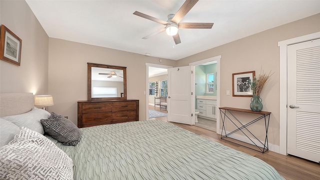 6802 ROXBURY DRIVE, Sarasota, FL 34231