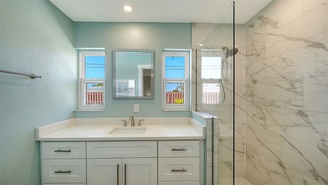 6802 ROXBURY DRIVE, Sarasota, FL 34231