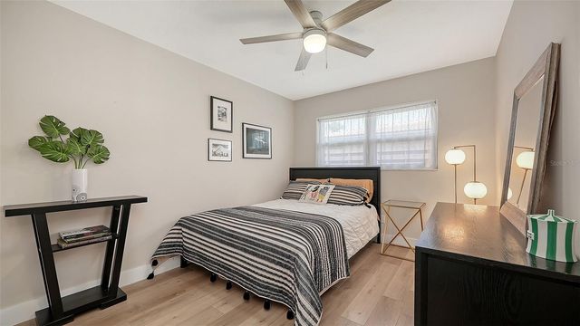 6802 ROXBURY DRIVE, Sarasota, FL 34231