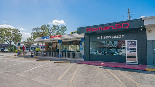 6802 ROXBURY DRIVE, Sarasota, FL 34231