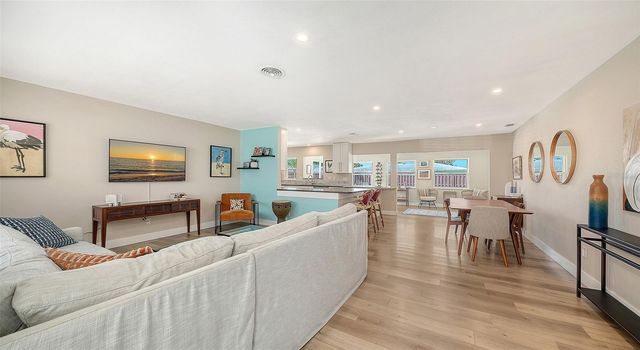 6802 ROXBURY DRIVE, Sarasota, FL 34231