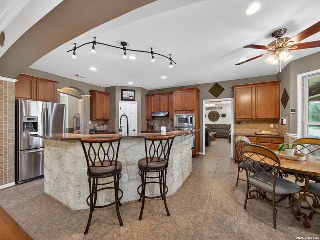 24607 Ripple Way, San Antonio, TX 78266