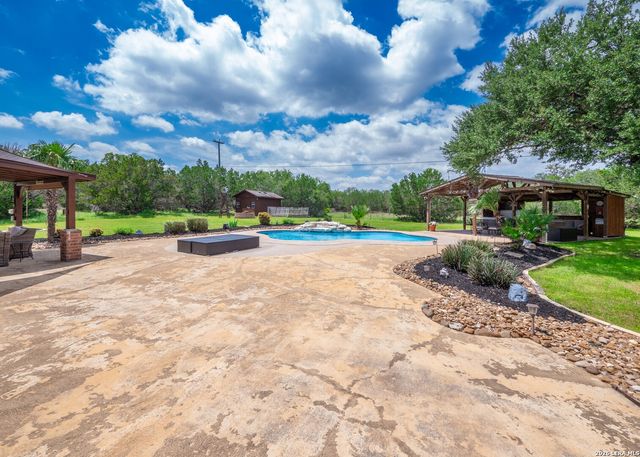 24607 Ripple Way, San Antonio, TX 78266