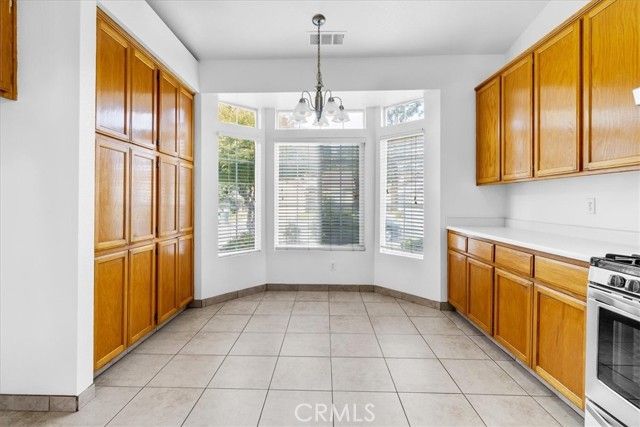 1986 Woodhaven, Merced, CA 95340