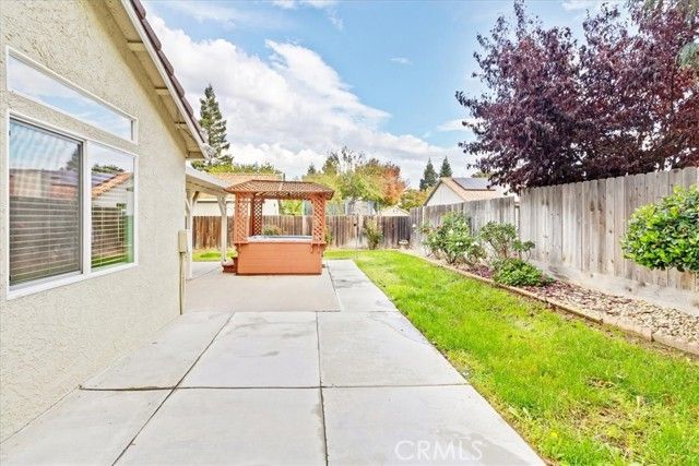 1986 Woodhaven, Merced, CA 95340