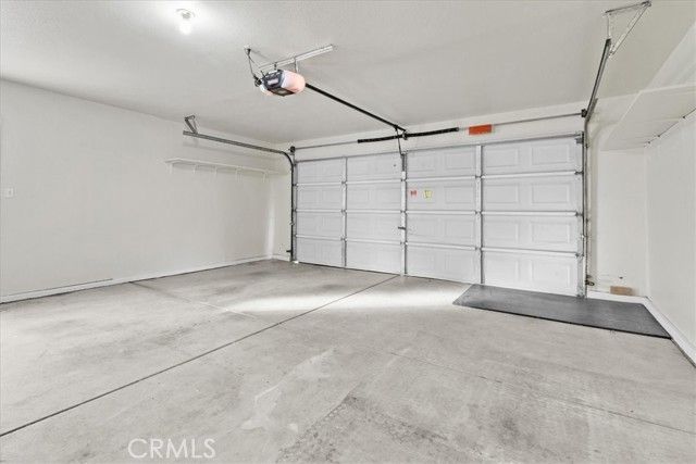 1986 Woodhaven, Merced, CA 95340