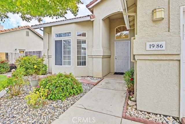 1986 Woodhaven, Merced, CA 95340