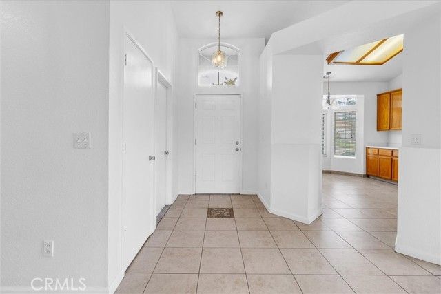 1986 Woodhaven, Merced, CA 95340