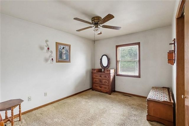605 SE Westwind Drive, Lee's Summit, MO 64063