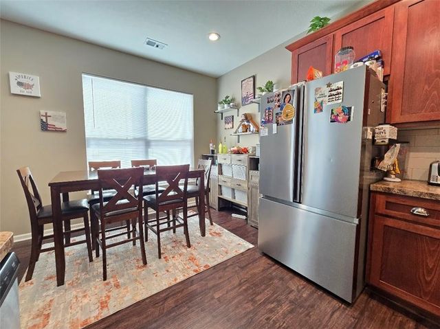 1702 Elderberry Lane, Ottawa, KS 66067