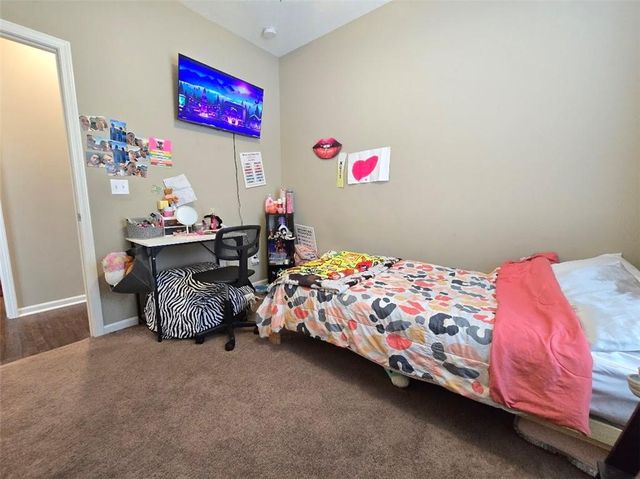 1702 Elderberry Lane, Ottawa, KS 66067