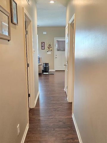 1702 Elderberry Lane, Ottawa, KS 66067