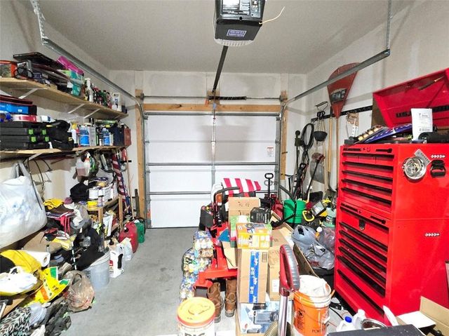 1702 Elderberry Lane, Ottawa, KS 66067