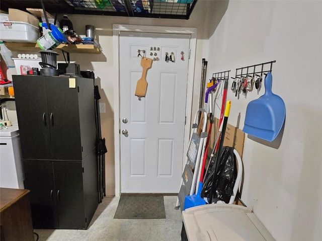 1702 Elderberry Lane, Ottawa, KS 66067