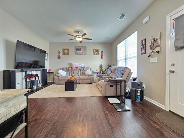 1702 Elderberry Lane, Ottawa, KS 66067