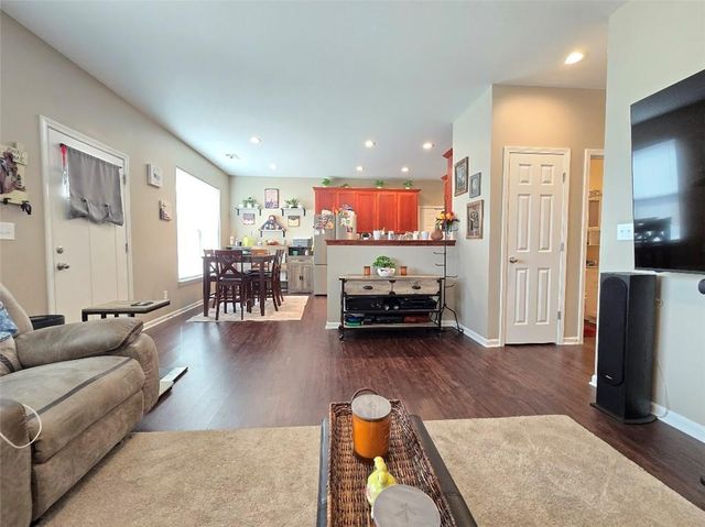 1702 Elderberry Lane, Ottawa, KS 66067