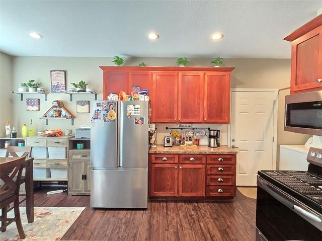 1702 Elderberry Lane, Ottawa, KS 66067