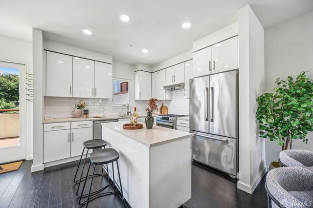 253 Friedell Street, San Francisco, CA 94124