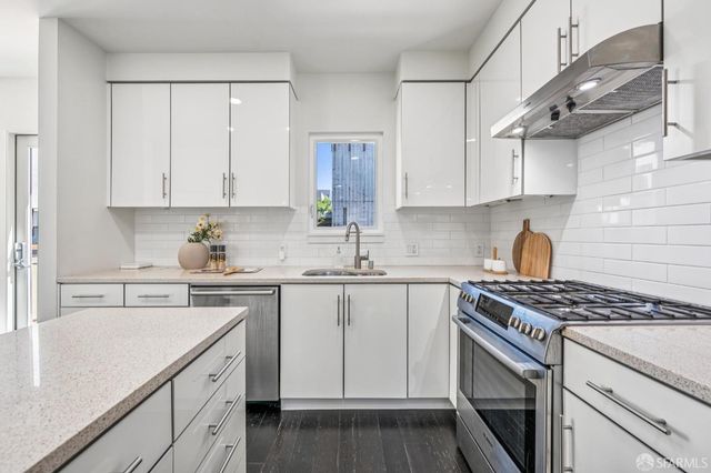 253 Friedell Street, San Francisco, CA 94124