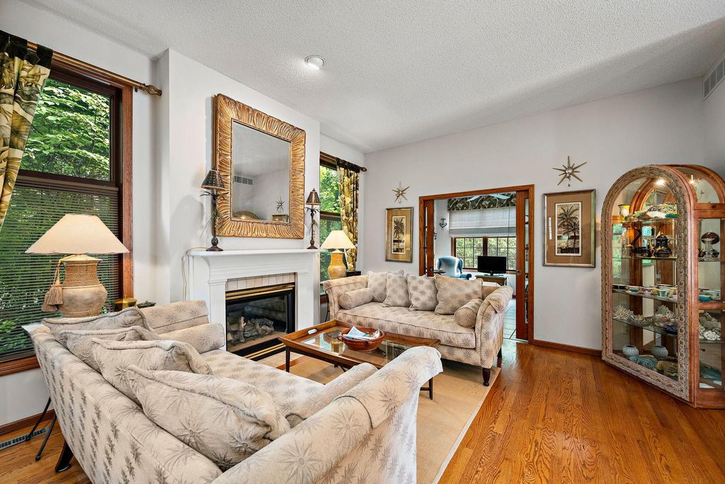 4678 Aspen Ridge Circle, Eagan, MN 55122 — photo 2