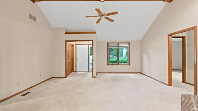 427 Marborough Drive, Fort Wayne, IN 46804