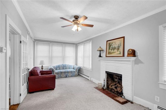 159 Columbia AVE, Hampton, VA 23669